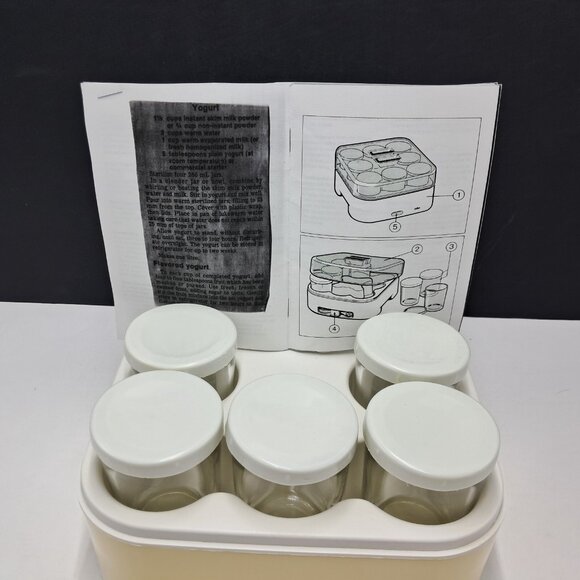 Braun YG-2 Yogurt Maker Type 4-633 - 8 Yogurt Jars- Made in Spain-Some Yellowing - Picture 4 of 6